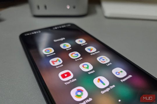 Google has gotten lazy with Android and these Samsung apps prove it