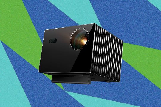 How to Choose the Right Projector for Your Home Cinema: A Guide to the Valerion VisionMaster Max 4K