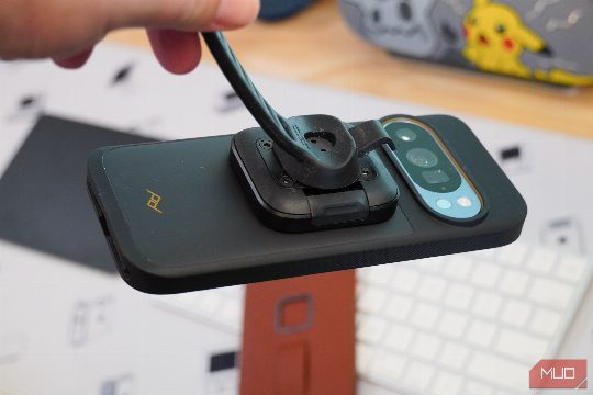 How to Enhance Your Wireless Charging Experience with MagSafe and Qi2 Mounts