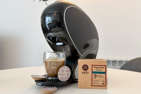 Análisis Detallado de la Nescafé Dolce Gusto NEO Latte: Una Cafetera de Cápsulas Avanzada