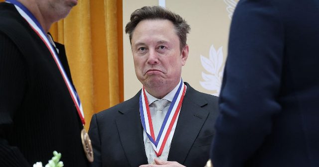 Elon Musk anuncia distribuição de ações da SpaceX para crianças dos EUA
