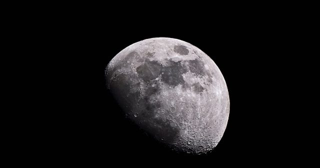 Missão chinesa encontra ‘cápsula do tempo’ de ferro gama na Lua; entenda