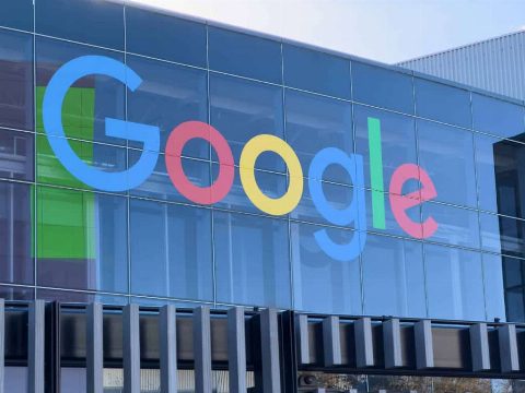 Google leva anúncios do Modo IA a novos países; Brasil está na lista