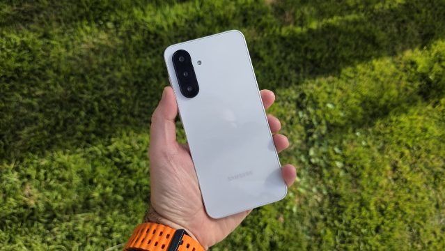 Samsung atualiza mais quatro celulares Galaxy A com patch de julho