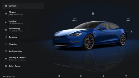 Tesla: Neuere iPad-Version der App und Unterstützung für Foldables