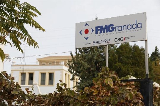 Una gran explosión sacude la fábrica de municiones más antigua de España, en Granada, en plena fiebre del rearme