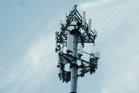 Primeira Chamada de Telefone 6G: Testes em Ambiente Real