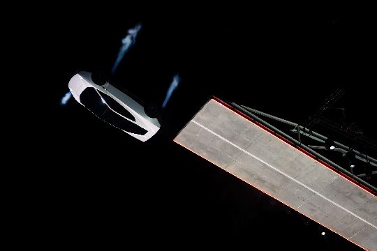 How Physics Powers Tesla’s Flying Roadster: A Guide to Understanding Its Mechanics