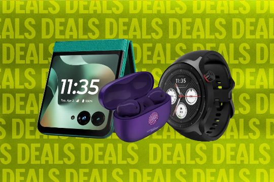 Get a Free Smartwatch and Earbuds with Motorola's Razr Deal: A Comprehensive Guide