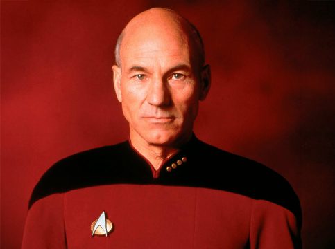 Patrick Stewart: Una Carrera que Conectó Generaciones con la Ciencia Ficción y el Teatro