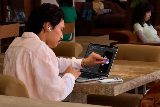 Como o macOS se adaptou para nova geração de MacBooks com touchscreen