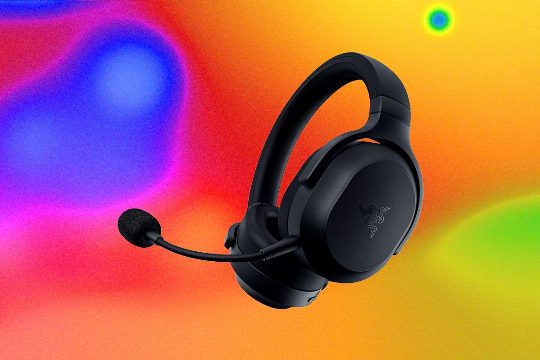 The Razer Barracuda V2 Pro: A Versatile Gaming Headset for Any Setting
