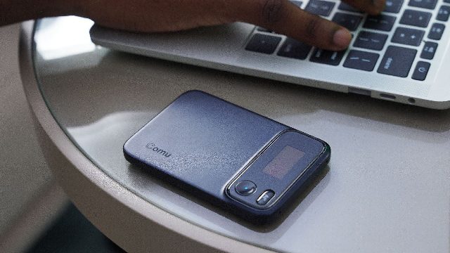 Maximize Your Meeting Minutes with the Comu Action Pro AI Notetaker