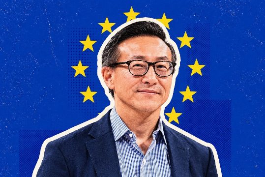 Joe Tsai, presidente de Alibaba: "La única forma de que Europa alcance la soberanía tecnológica es con la IA open source"