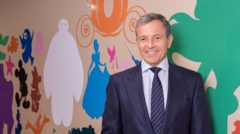 Ex-CEO confirma que Disney pensou em se juntar à Apple e em comprar Twitter