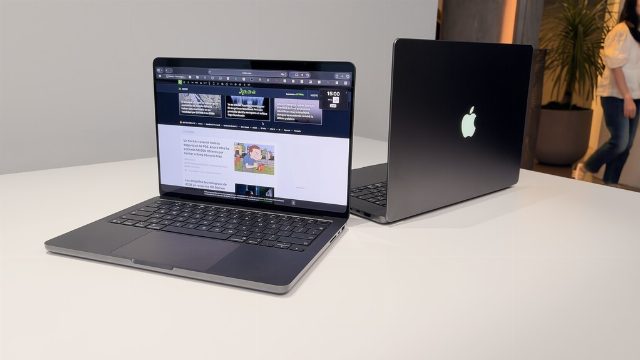 He probado el nuevo MacBook Pro táctil: no tenía claro para qué querría tocar su pantalla. He encontrado las primeras respuestas