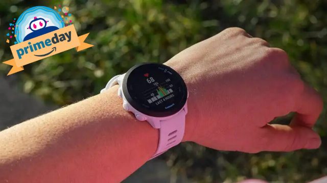 Garmin Forerunner 55 tem 48% OFF com cupom exclusivo no Prime Day 2026