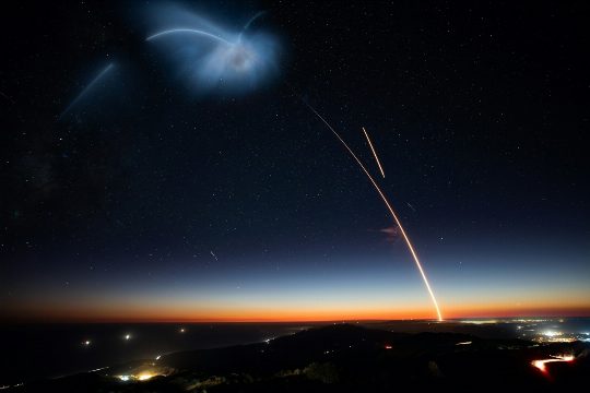 Anatel libera frequência e abre caminho para internet da Starlink direto no celular